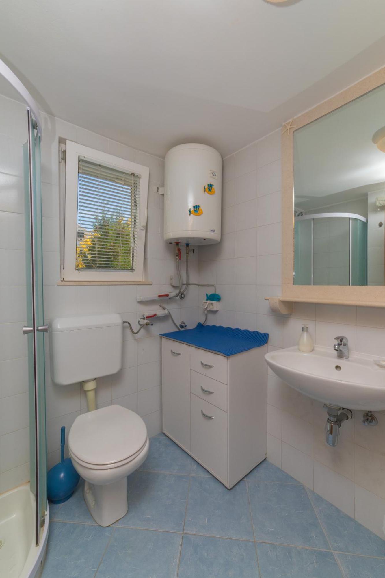 Apartments Lux Бол Экстерьер фото